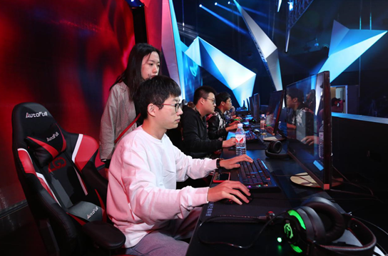 名人们的任 名人们的任