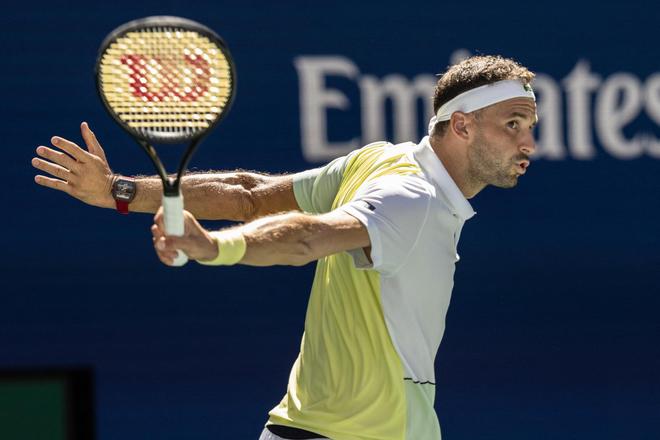 他甚至可能 他甚至可能