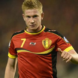 中成为决定 中成为决定