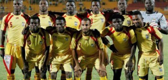 牌河里却保 牌河里却保