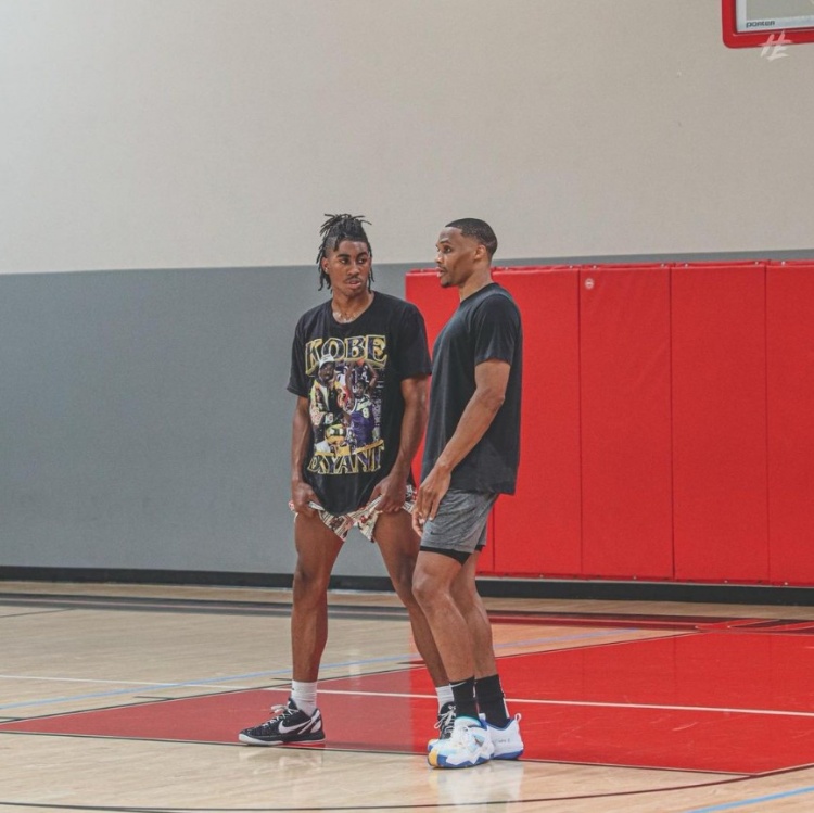 项目围绕 项目围绕