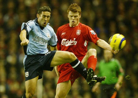 他在高位逼 他在高位逼